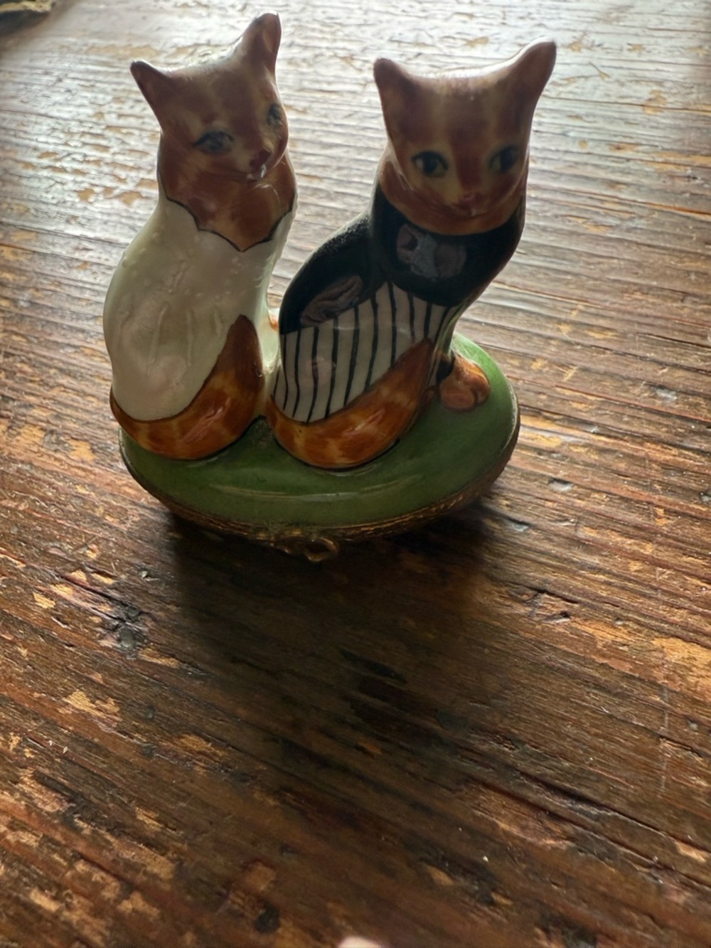 Limoges Hand-Painted Cat Pair in Brown, White, Black, Green and Gold